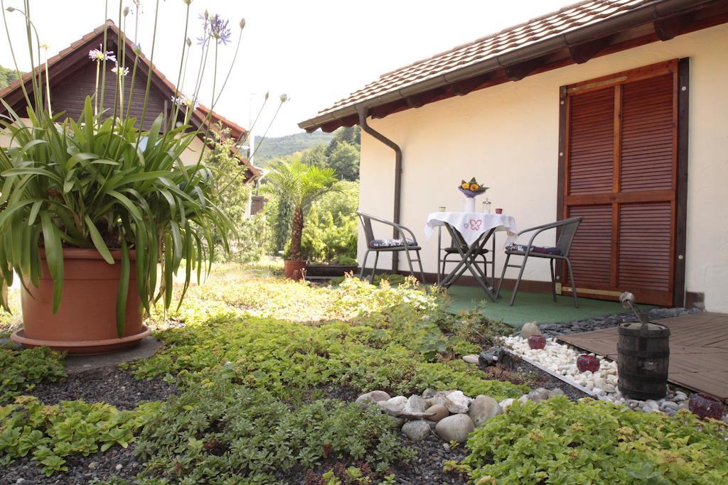 Luxus Appartement Schwarzwald Bei Freiburg 4 Schlafzimmer Sauna Sölden Pokoj fotografie